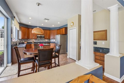 Casa en venta en Apopka, Florida, 5 dormitorios, 327.48 m2 № 1899807 - foto 13