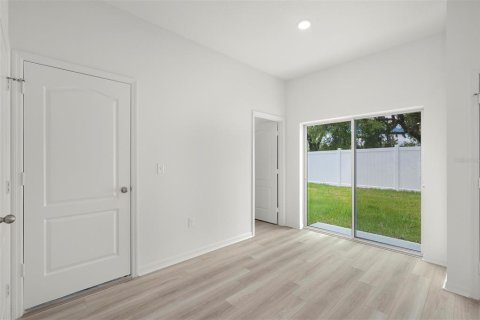 House in Astatula, Florida 3 bedrooms, 139.82 sq.m. № 1581076 - photo 9