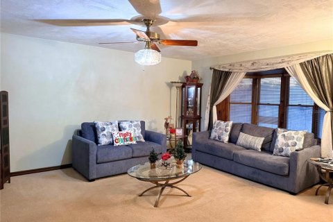 Casa en venta en Holly Hill, Florida, 3 dormitorios, 215.07 m2 № 2148170 - foto 10