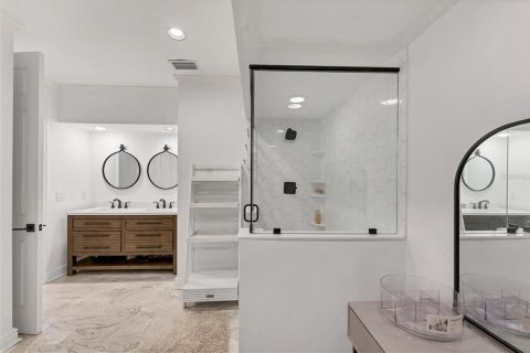 Condominio en venta en Bradenton, Florida, 3 dormitorios, 178.37 m2 № 1916656 - foto 16