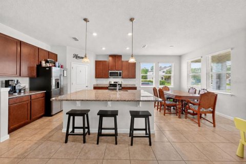 Villa ou maison à vendre à Clermont, Floride: 4 chambres, 219.44 m2 № 2364621 - photo 9