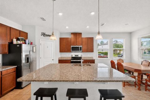 Villa ou maison à vendre à Clermont, Floride: 4 chambres, 219.44 m2 № 2364621 - photo 11