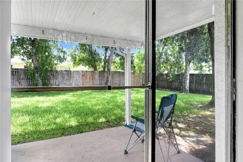 House in Cocoa, Florida 3 bedrooms, 97.83 sq.m. № 2155243 - photo 22