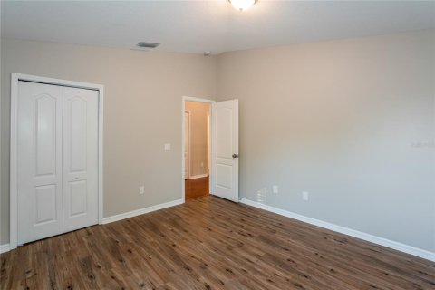 Casa en venta en Seffner, Florida, 4 dormitorios, 137.96 m2 № 2196902 - foto 9