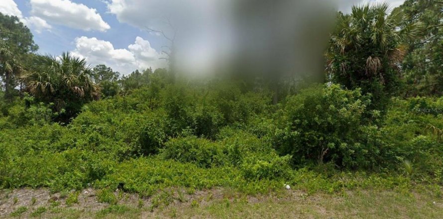 Land in Lehigh Acres, Florida № 2164252
