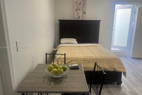 Снять в аренду коммерческую недвижимость в Катлер-Бей, Флорида 65.03м2, № 1992657 - фото 5