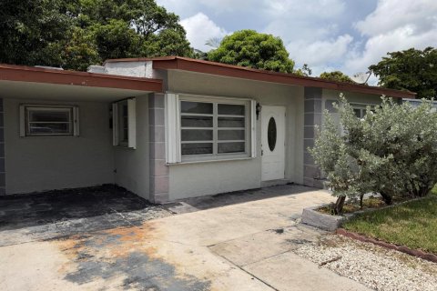 Casa en alquiler en Miramar, Florida, 2 dormitorios, 62.62 m2 № 2077761 - foto 5