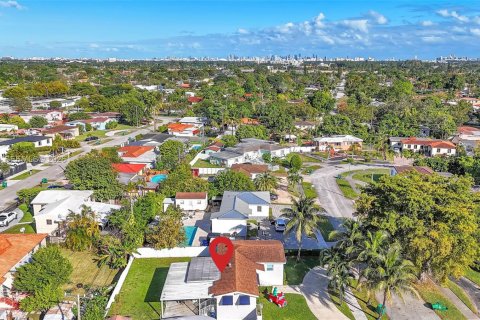 Villa ou maison à louer à Miami, Floride: 3 chambres, 115.66 m2 № 1996285 - photo 29