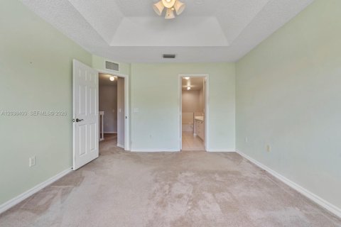Townhouse in Homestead, Florida 4 bedrooms, 171.5 sq.m. № 2086136 - photo 23