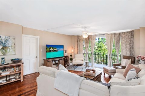 Copropriété à louer à Sarasota, Floride: 2 chambres, 132.01 m2 № 518554 - photo 8