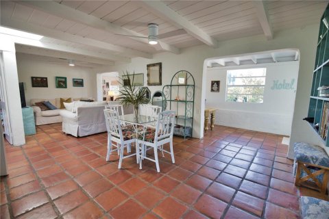 Casa en alquiler en Englewood, Florida, 3 dormitorios, 132.01 m2 № 2218377 - foto 8