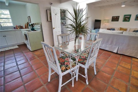 Casa en alquiler en Englewood, Florida, 3 dormitorios, 132.01 m2 № 2218377 - foto 11