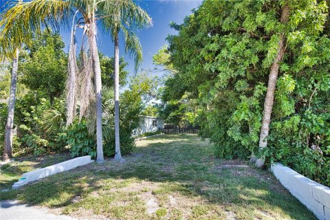 Casa en alquiler en Englewood, Florida, 3 dormitorios, 132.01 m2 № 2218377 - foto 3