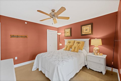 Condo in Cape Canaveral, Florida, 3 bedrooms  № 2106558 - photo 26