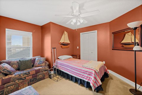 Condo in Cape Canaveral, Florida, 3 bedrooms  № 2106558 - photo 28
