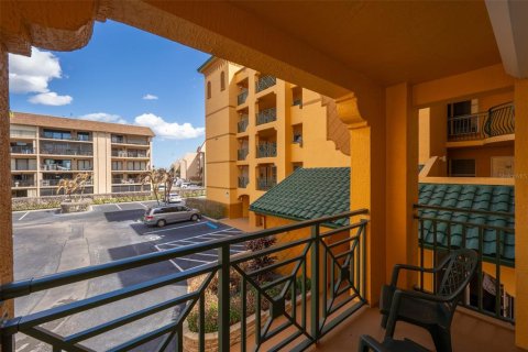 Condo in Cape Canaveral, Florida, 3 bedrooms  № 2106558 - photo 16