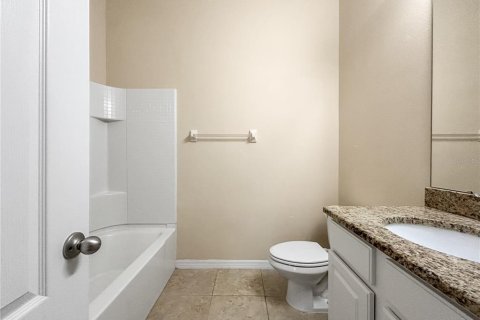 Townhouse in Fish Hawk, Florida 3 bedrooms, 163.51 sq.m. № 2115593 - photo 24
