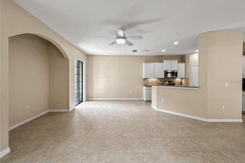 Townhouse in Fish Hawk, Florida 3 bedrooms, 163.51 sq.m. № 2115593 - photo 16