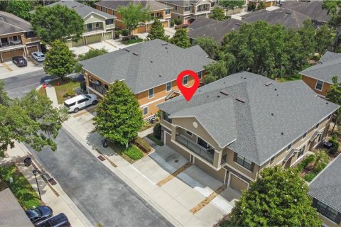 Townhouse in Fish Hawk, Florida 3 bedrooms, 163.51 sq.m. № 2115593 - photo 6