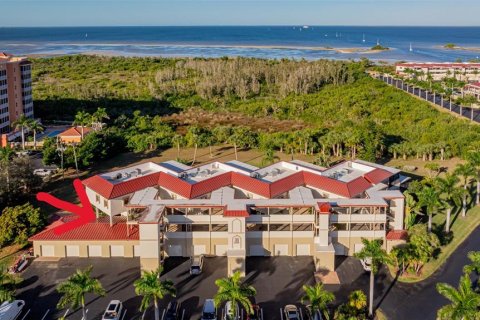 Condo in Punta Gorda, Florida, 2 bedrooms  № 2117677