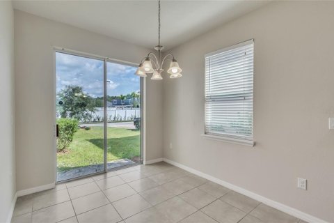 Villa ou maison à louer à Orlando, Floride: 4 chambres, 213.3 m2 № 1845095 - photo 14