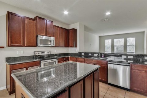Villa ou maison à louer à Orlando, Floride: 4 chambres, 213.3 m2 № 1845095 - photo 13