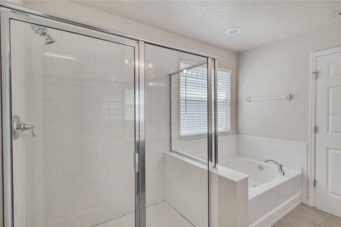 Villa ou maison à louer à Orlando, Floride: 4 chambres, 213.3 m2 № 1845095 - photo 21