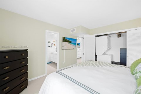 Condominio en venta en Fort Lauderdale, Florida, 2 dormitorios, 86.96 m2 № 1941983 - foto 23