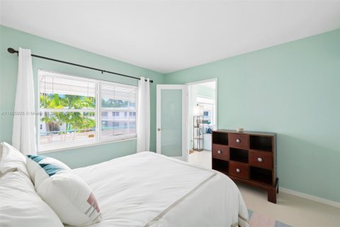 Condominio en venta en Fort Lauderdale, Florida, 2 dormitorios, 86.96 m2 № 1941983 - foto 10