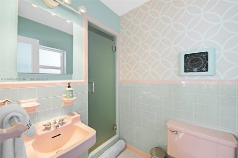 Condominio en venta en Fort Lauderdale, Florida, 2 dormitorios, 86.96 m2 № 1941983 - foto 11