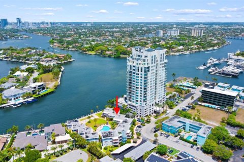 Condominio en venta en Fort Lauderdale, Florida, 2 dormitorios, 86.96 m2 № 1941983 - foto 3