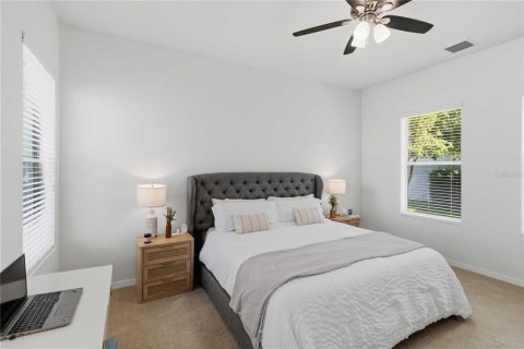 House in Riverview, Florida 4 bedrooms, 247.21 sq.m. № 2393892 - photo 21