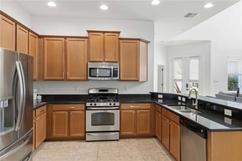 House in Riverview, Florida 4 bedrooms, 247.21 sq.m. № 2393892 - photo 7