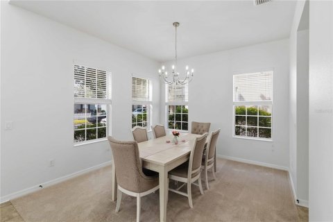 House in Riverview, Florida 4 bedrooms, 247.21 sq.m. № 2393892 - photo 16