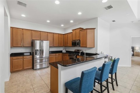 House in Riverview, Florida 4 bedrooms, 247.21 sq.m. № 2393892 - photo 6