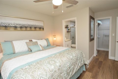 Condo in Tampa, Florida, 2 bedrooms  № 1603098 - photo 27