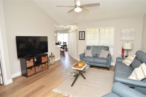 Condo in Tampa, Florida, 2 bedrooms  № 1603098 - photo 3
