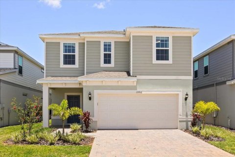 House in Clermont, Florida 7 bedrooms, 305.28 sq.m. № 2206320