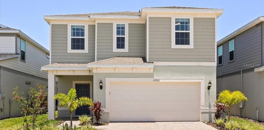 House in Clermont, Florida 7 bedrooms, 305.28 sq.m. № 2206320