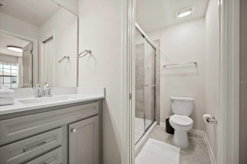 House in Clermont, Florida 7 bedrooms, 305.28 sq.m. № 2206320 - photo 30