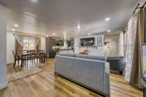 Купить виллу или дом в Орландо, Флорида 3 комнаты, 119.29м2, № 2206450 - фото 10