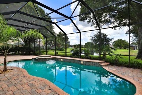 House in Port Orange, Florida 4 bedrooms, 266.07 sq.m. № 2210309 - photo 19