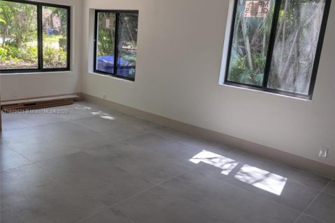 Casa en venta en Fort Lauderdale, Florida, 2 dormitorios, 113.43 m2 № 1749899 - foto 4
