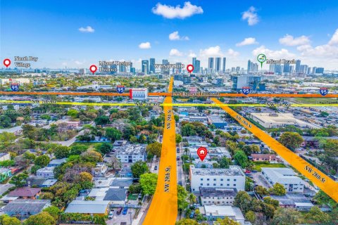 Купить коммерческую недвижимость в Майами, Флорида 125.79м2, № 2050847 - фото 27