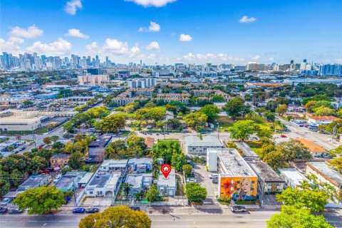 Купить коммерческую недвижимость в Майами, Флорида 125.79м2, № 2050847 - фото 21