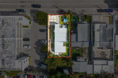 Купить коммерческую недвижимость в Майами, Флорида 125.79м2, № 2050847 - фото 9