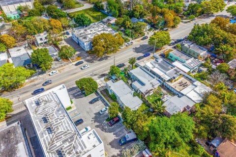 Купить коммерческую недвижимость в Майами, Флорида 125.79м2, № 2050847 - фото 10