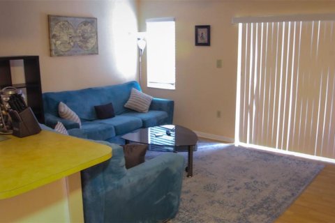 Condo in Clearwater, Florida, 1 bedroom  № 1542172 - photo 8