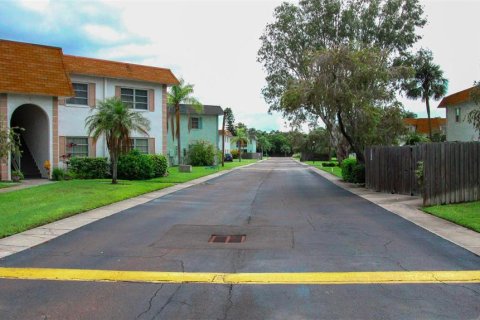 Condo in Clearwater, Florida, 1 bedroom  № 1542172 - photo 21