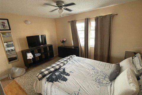 Condo in Clearwater, Florida, 1 bedroom  № 1542172 - photo 17